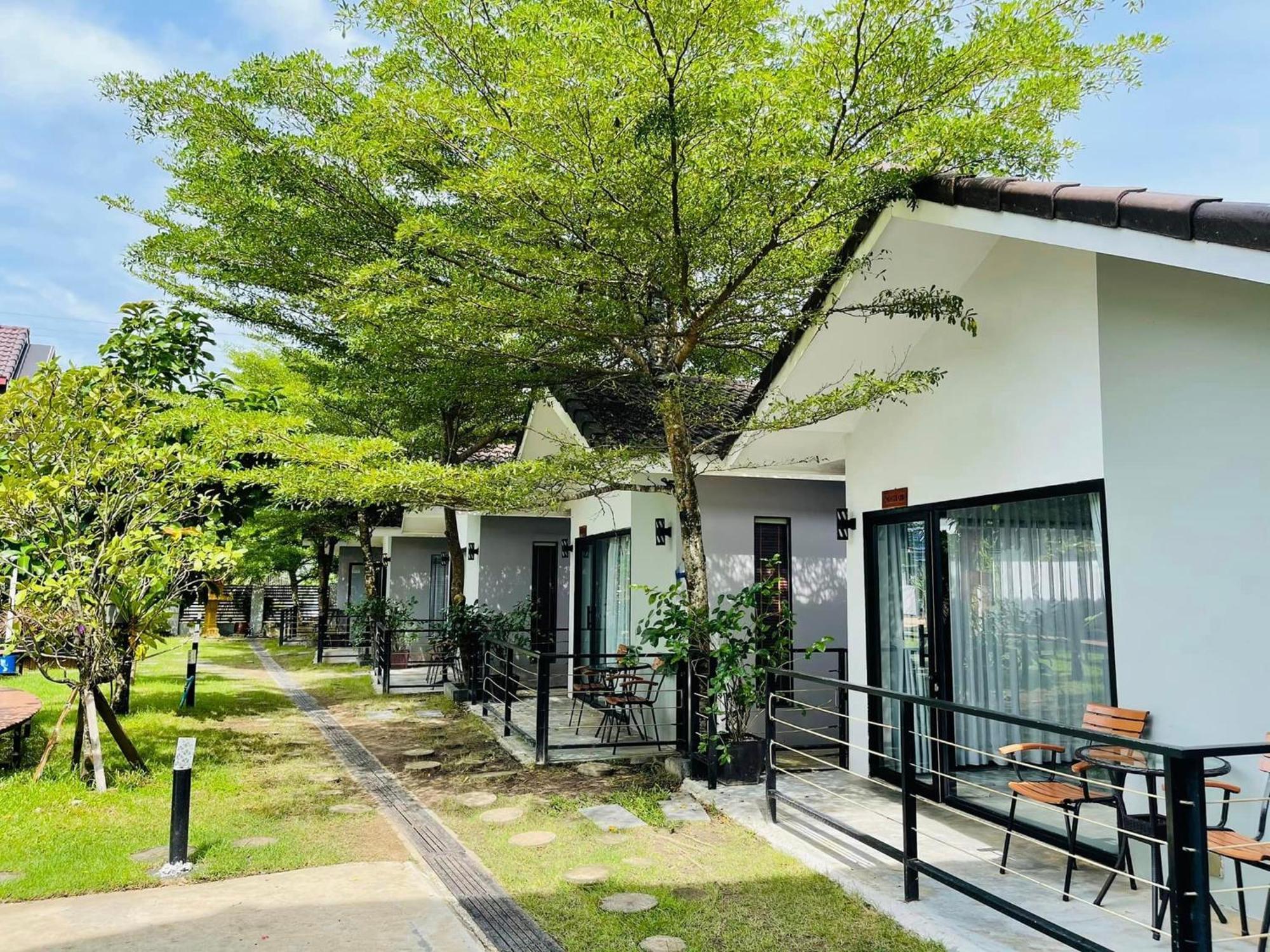 Sandy Clay Bungalows Sihanoukville Exterior photo